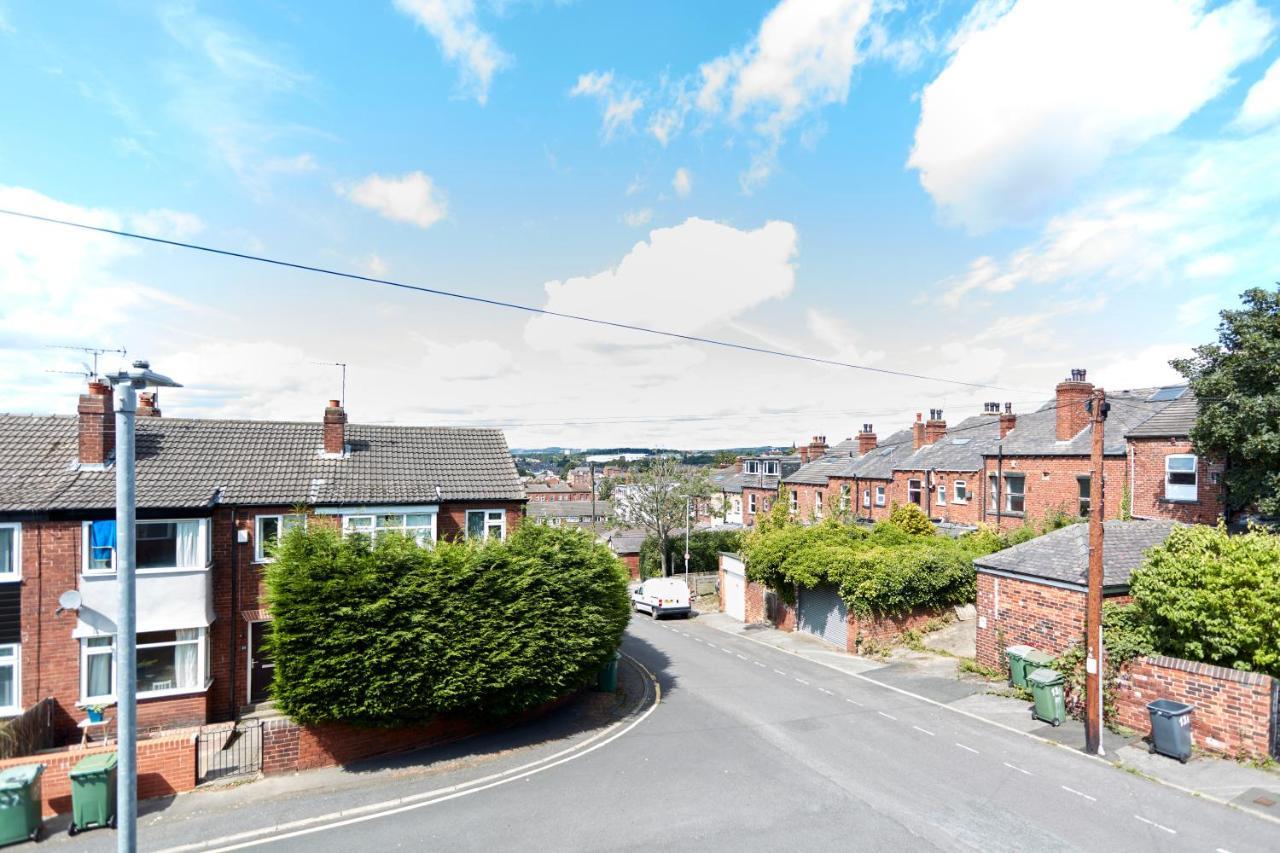 Spacious Home Close To City Centre Location Leeds  Luaran gambar